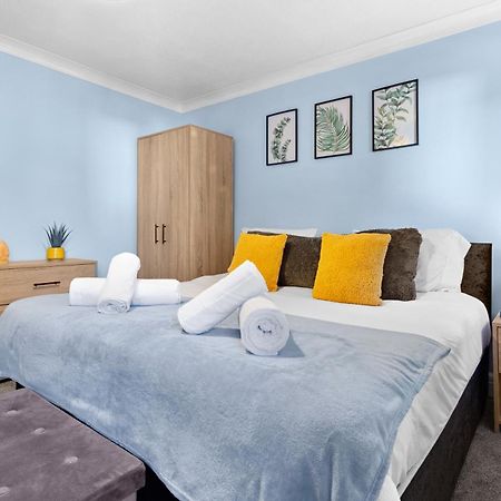 Watford Cozy Full Home - Perfect For Harry Potter Studios! Eksteriør bilde