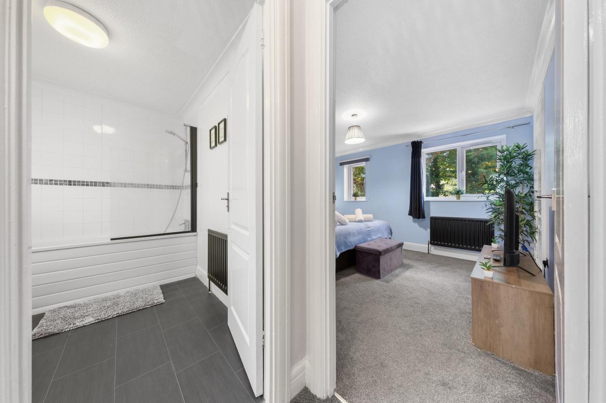 Watford Cozy Full Home - Perfect For Harry Potter Studios! Eksteriør bilde